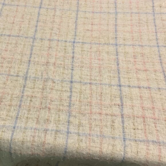 Vintage plaid 100% Wool throw blanket - Picture 3 of 8